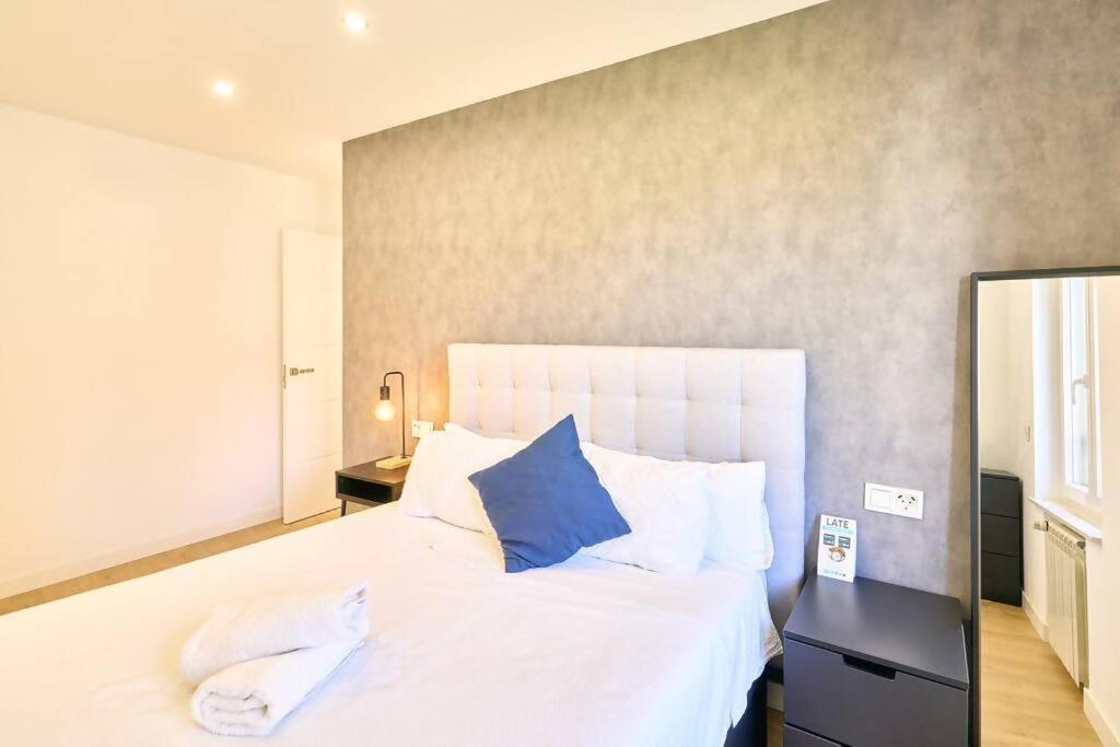 Apartamento Alojamiento Plaza La Fuente Centro Salamanca Exterior foto